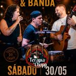 Ka Mendes e banda no Terapia do Chopp