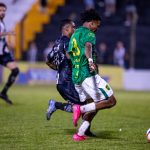 Quintero marca mais um para o XV de Jaú. Foto: Aline Martiins